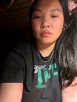 heodat-sexx online show from November 5, 2025, 3:01 pm