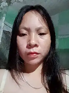 bebe-bae online show from October 31, 2025, 12:28 pm