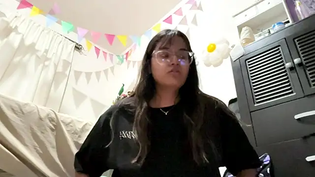 SolcitaThiccc online show from November 5, 2025, 2:55 am