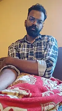 nithinrr online show from November 14, 2025, 2:10 am