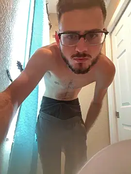 Snapshot of mattcumsquik chatting on November 17, 2025, 3:18 pm mattcumsquik online show from November 17, 2025, 3:18 pm