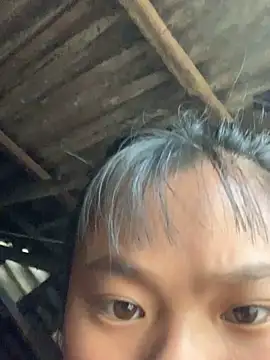 Snapshot of huttonmay358 chatting on October 29, 2025, 12:24 am huttonmay358 online show from October 29, 2025, 12:24 am