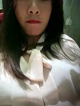 Elysia-007 online show from January 17, 2026, 12:32 pm