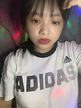 Snapshot of Tina-Marie chatting on October 30, 2025, 3:57 pm Tina-Marie online show from October 30, 2025, 3:57 pm