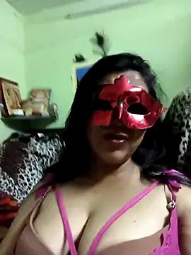 LOVE  RANI online show from May 19, 2026, 1:44 am