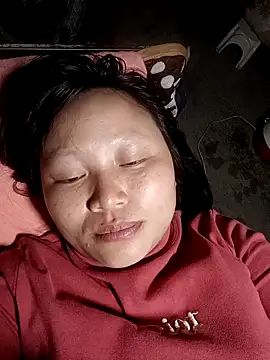 yoyo-mi online show from April 1, 2026, 8:39 pm