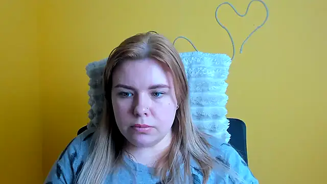 SusannaNight online show from December 3, 2025, 12:58 pm