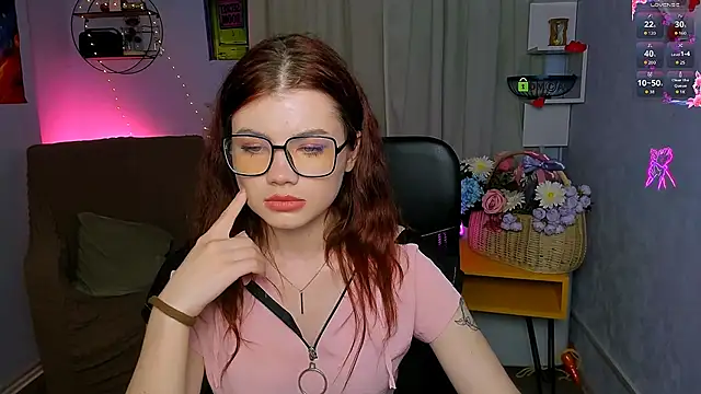 Snapshot of isabel_wave chatting on June 27, 2026, 7:30 pm isabel wave online show from June 27, 2026, 7:30 pm