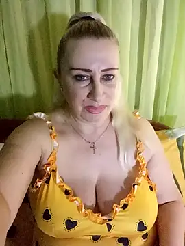 Esenia505 online show from January 31, 2026, 7:11 pm