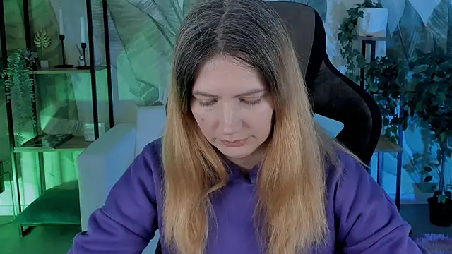 AleksaLaurent online show from December 19, 2025, 9:38 am