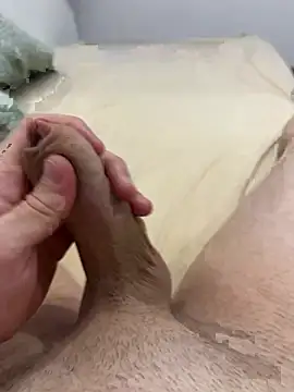 Boysbouy online show from February 16, 2026, 8:05 pm