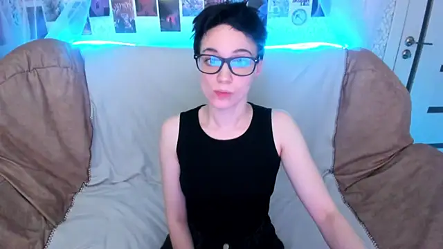 ErickaFetish online show from December 17, 2025, 11:49 am