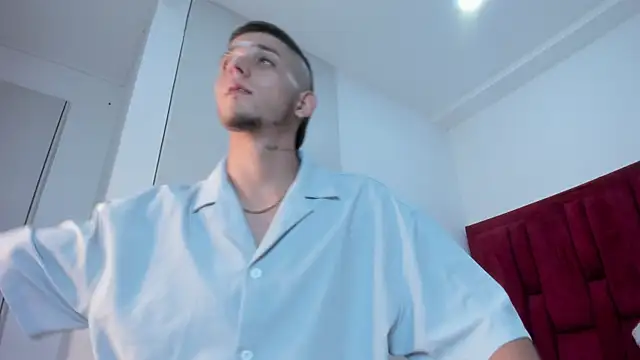 Mathewboy 069 online show from November 9, 2025, 2:54 am