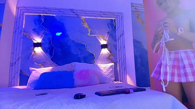 Girls from medellin online show from November 5, 2025, 3:06 am