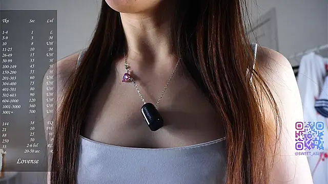 KiraAbling online show from December 22, 2025, 9:39 am