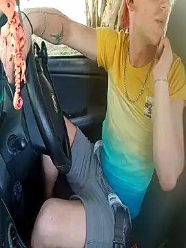 THOMMONSTER5299 online show from December 3, 2025, 8:23 am