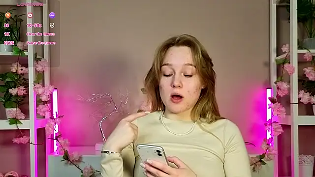 Snapshot of VanessaLightDiamond chatting on February 12, 2026, 6:52 am VanessaLightDiamond online show from February 12, 2026, 6:52 am