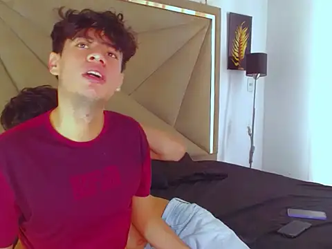 Snapshot of Austin_Noe chatting on November 1, 2025, 7:38 pm Austin Noe online show from November 1, 2025, 7:38 pm