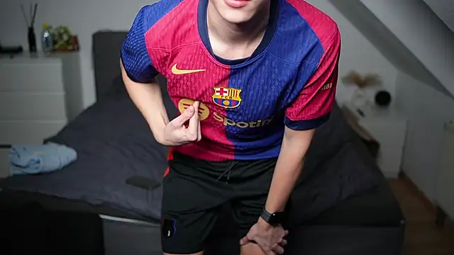 Snapshot of InnocentGuysOF chatting on February 20, 2026, 6:08 pm InnocentGuysOF online show from February 20, 2026, 6:08 pm