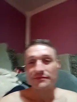 Caliguy36 online show from November 14, 2025, 10:29 pm