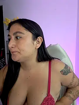 Amelia08 online show from November 27, 2025, 8:22 pm