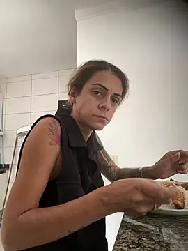 sabrinaneves online show from February 12, 2026, 4:02 pm