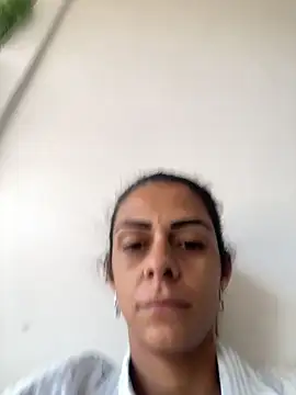 Snapshot of sabrinaneves chatting on April 18, 2026, 1:26 pm sabrinaneves online show from April 18, 2026, 1:26 pm