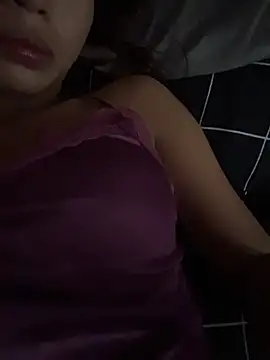 hottiebabe23 online show from January 19, 2026, 8:18 am