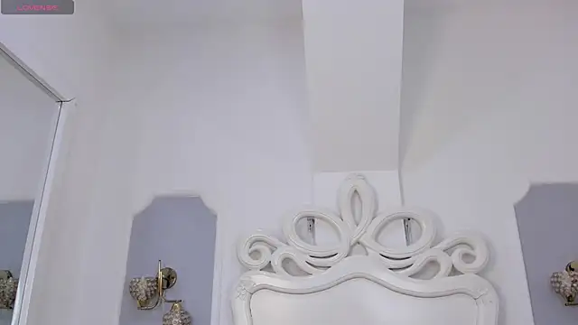 roxana scott1 online show from March 3, 2026, 3:45 am