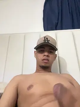 Alexelvergon2 online show from October 29, 2025, 8:05 am