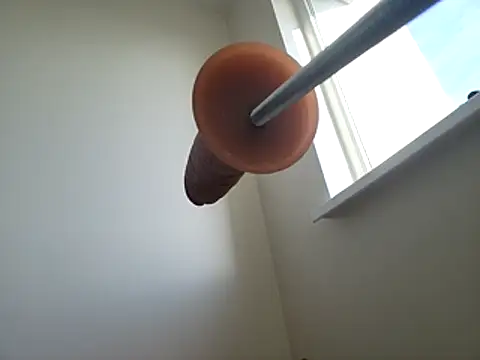 hotestanal online show from March 5, 2026, 6:53 am