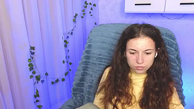 Ulyanix online show from November 17, 2025, 4:40 am