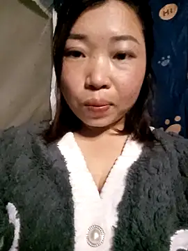 Snapshot of julybe chatting on February 10, 2026, 3:38 pm julybe online show from February 10, 2026, 3:38 pm