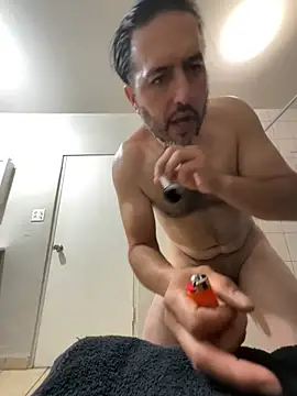 ezrah23 online show from March 19, 2026, 6:23 pm