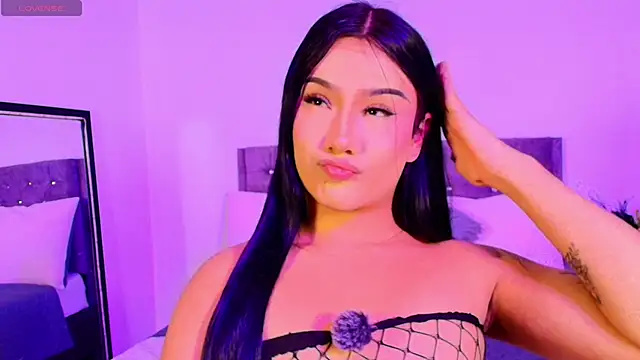 Vale prado online show from November 22, 2025, 3:49 am