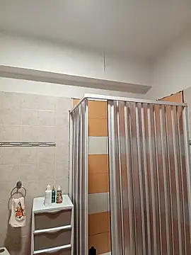 Pistacchio01 online show from November 1, 2025, 8:55 pm