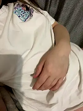 Regina Lynne online show from November 10, 2025, 4:50 pm