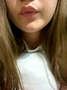 Regina Lynne online show from November 11, 2025, 5:24 pm