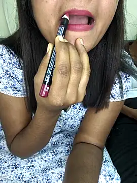 Cuty Pussy1 online show from November 13, 2025, 7:29 am