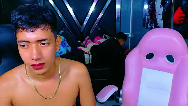 darwinandbrayann online show from November 15, 2025, 11:18 am