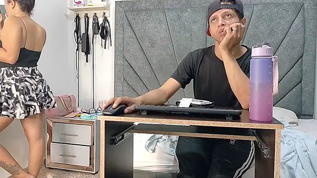 DamianandEva online show from February 5, 2026, 1:05 pm