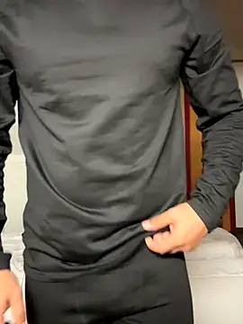 Whitepanther 08 online show from November 10, 2025, 6:07 pm