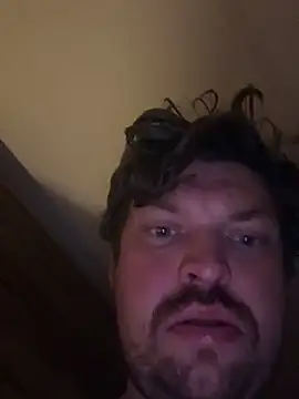 Snapshot of Johangrunn chatting on October 31, 2025, 8:43 pm Johangrunn online show from October 31, 2025, 8:43 pm