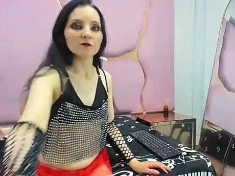 Morticia Black online show from November 13, 2025, 7:35 pm