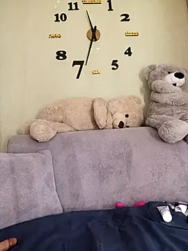 MilkySky online show from December 17, 2025, 9:32 pm