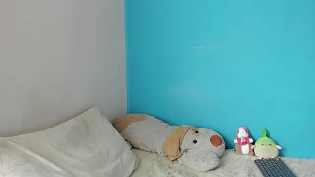 -EMILY SWAN- online show from March 10, 2026, 6:46 pm