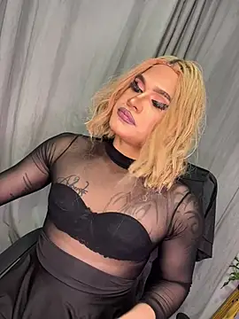 melani ferraraa  online show from July 8, 2026, 2:05 am