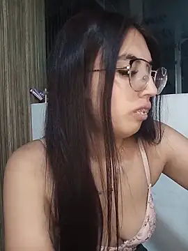 Valk submissive online show from March 28, 2026, 4:45 am