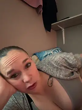 Girlysensuelle online show from November 2, 2025, 9:11 am