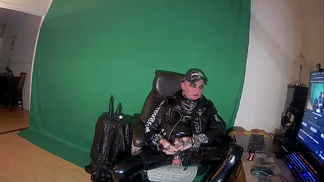 NahkaSami online show from November 7, 2025, 5:13 pm